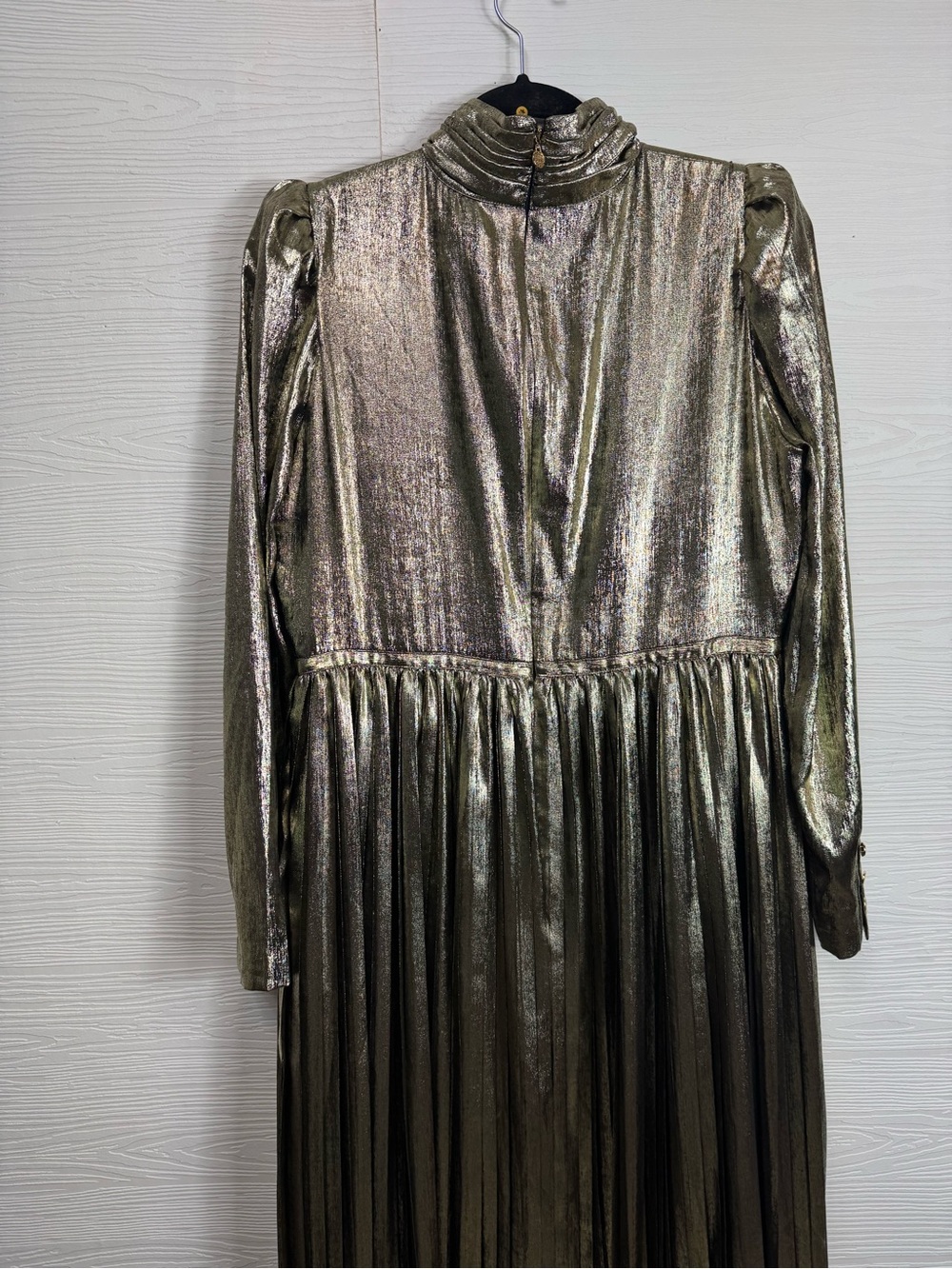Emily McCarthy Metallic Gold Pleated Midi Dress Party Holiday New Years - Picture 8 of 12